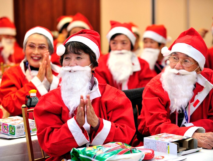 Tại Học viện Ông già Noel ở Tokyo, Nhật Bản